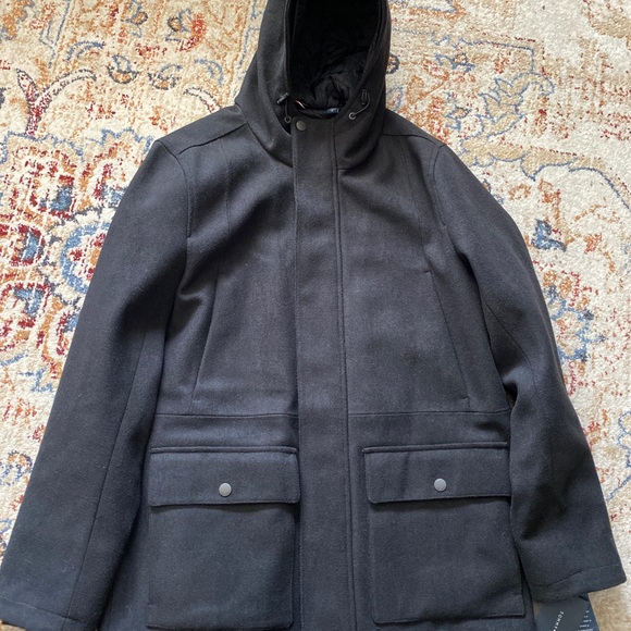 Tommy Hilfiger wool peacoat with hoodie